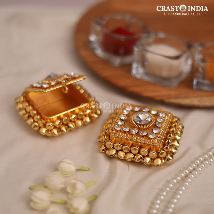 PACK OF 4 PCS - CRASTO INDIA HANDCRAFTED MINI GHUNGHROO SQUARE JEWELLERY BOX WITH STONEWORK