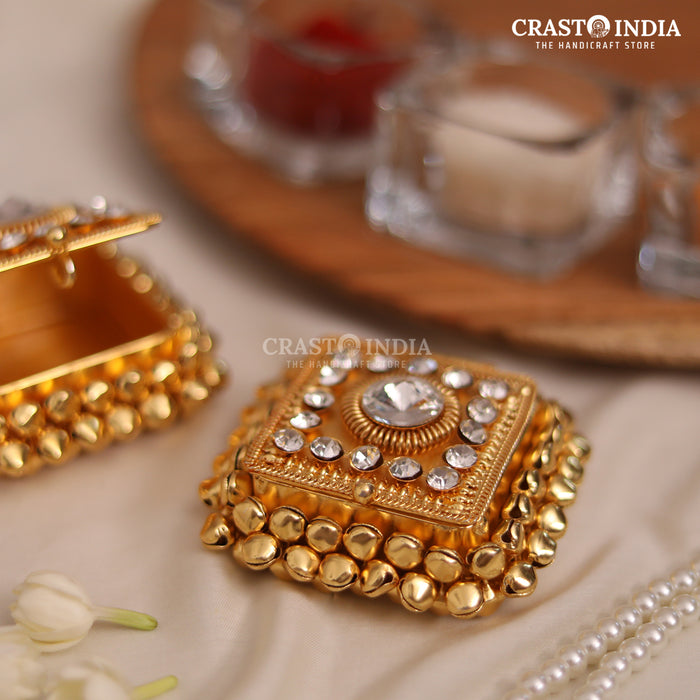 PACK OF 4 PCS - CRASTO INDIA HANDCRAFTED MINI GHUNGHROO SQUARE JEWELLERY BOX WITH STONEWORK