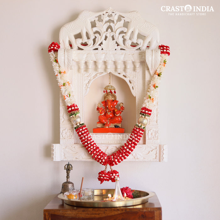 CRASTO INDIA HANDCRAFTED CLOTH PETALS WITH RIBBON AND GOLDEN BALL MALA. (AVAILABLE IN 2 COLOURS)