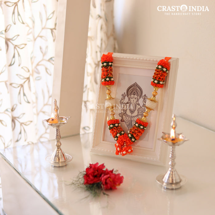 CRASTO INDIA HANDCRAFTED EKADRISHTA RIBBON GARLAND (1 PC) ORANGE