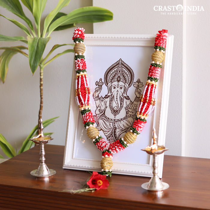 CRASTO INDIA HANDCRAFTED BHUVANPATI RIBBON GARLAND (1 PC) RED