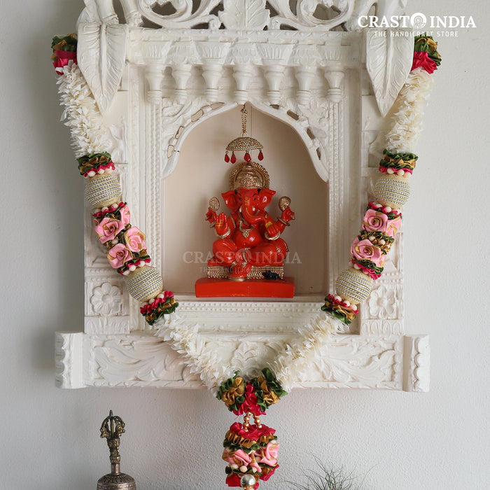 CRASTO INDIA HANDCRAFTED RIBBON GARLAND WITH CHAIN BALL AND ROSES. (AVAILABLE IN 2 COLOURS)