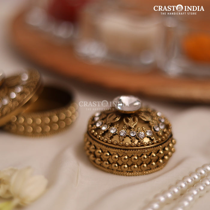 PACK OF 6 PCS - CRASTO INDIA HANDCRAFTED COIN BOX/SINDOOR BOX STONE WORK FLOWER DABBI WITHOUT HINGE IN ANTIQUE GOLD FINISH