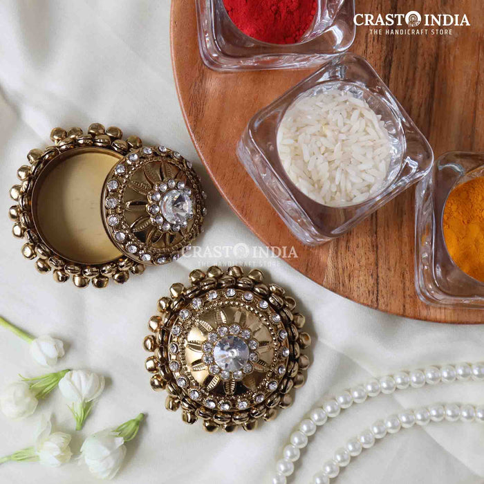 PACK OF 6 PCS - CRASTO INDIA HANDCRAFTED  MINI GHUNGHROO ROUND JEWELLERY BOX FLOWER IN ANTIQUE GOLD FINISH.