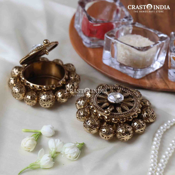 PACK OF 6 PCS - CRASTO INDIA HANDCRAFTED MINI BALLS ROUND JEWELLERY BOX FLOWER IN ANTIQUE FINISH.