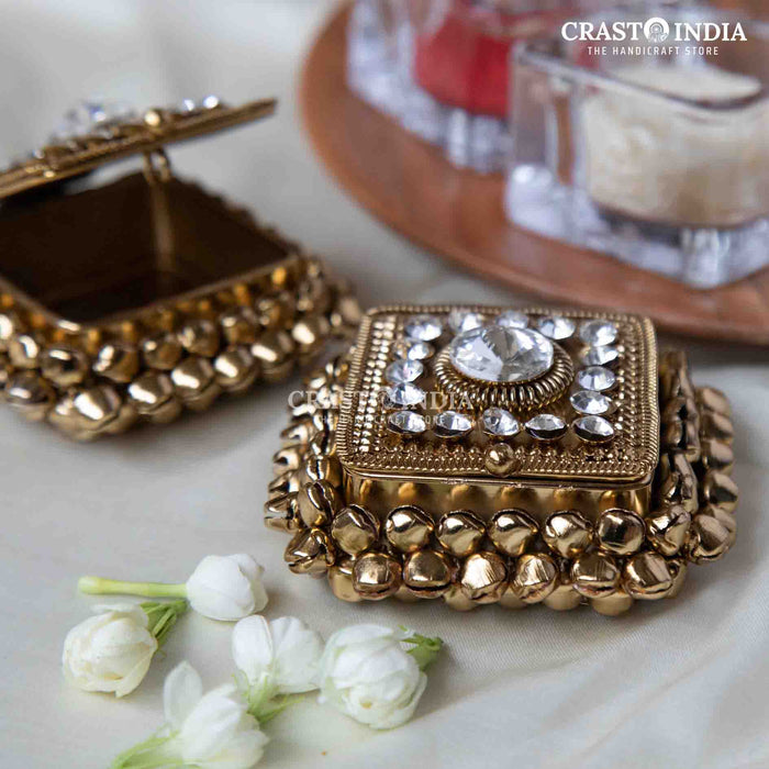 PACK OF 4 PCS - CRASTO INDIA HANDCRAFTED MINI GHUNGHROO SQUARE JEWELLERY BOX WITH STONEWORK