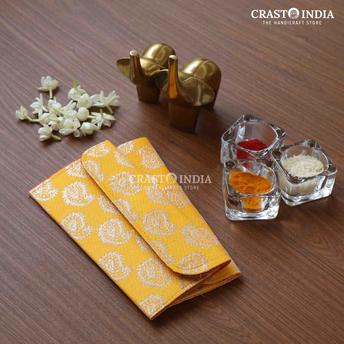 CRASTO INDIA HANDCRAFTED MANGO PRINT ENVELOPES (PACK OF 5)