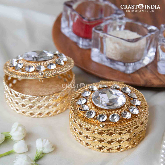 PACK OF 3 PCS - CRASTO INDIA HANDCRAFTED ROUND JEWELLERY BOX WITH STONEWORK IN GOLD FINISH .