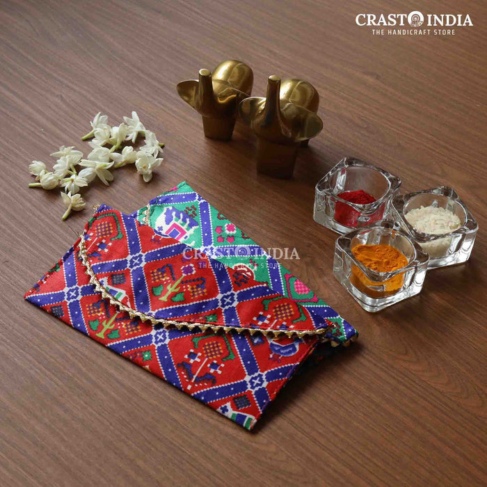 CRASTO INDIA HANDCRAFTED PATOLA ENVELOPES ( PACK OF 5)