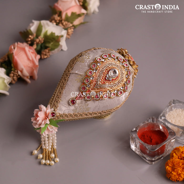 CRASTO INDIA HANDCRAFTED FESTIVE NARIYAL #3