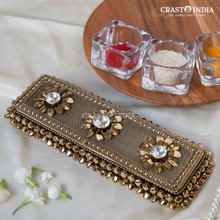 CRASTO INDIA HANDCRAFTED GHUNGHROO JEWELLERY CHAIN BOX WITH FLOWER AND STONEWORK (1 PC)