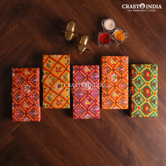 CRASTO INDIA HANDCRAFTED PATOLA PRINT CLOTH CASH BOX (1 PC)