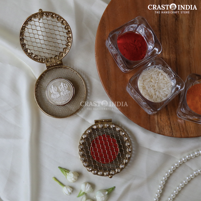 PACK OF 6 PCS - CRASTO INDIA HANDCRAFTED ROUND SHAPED JAALI COIN BOX WITH VELVET